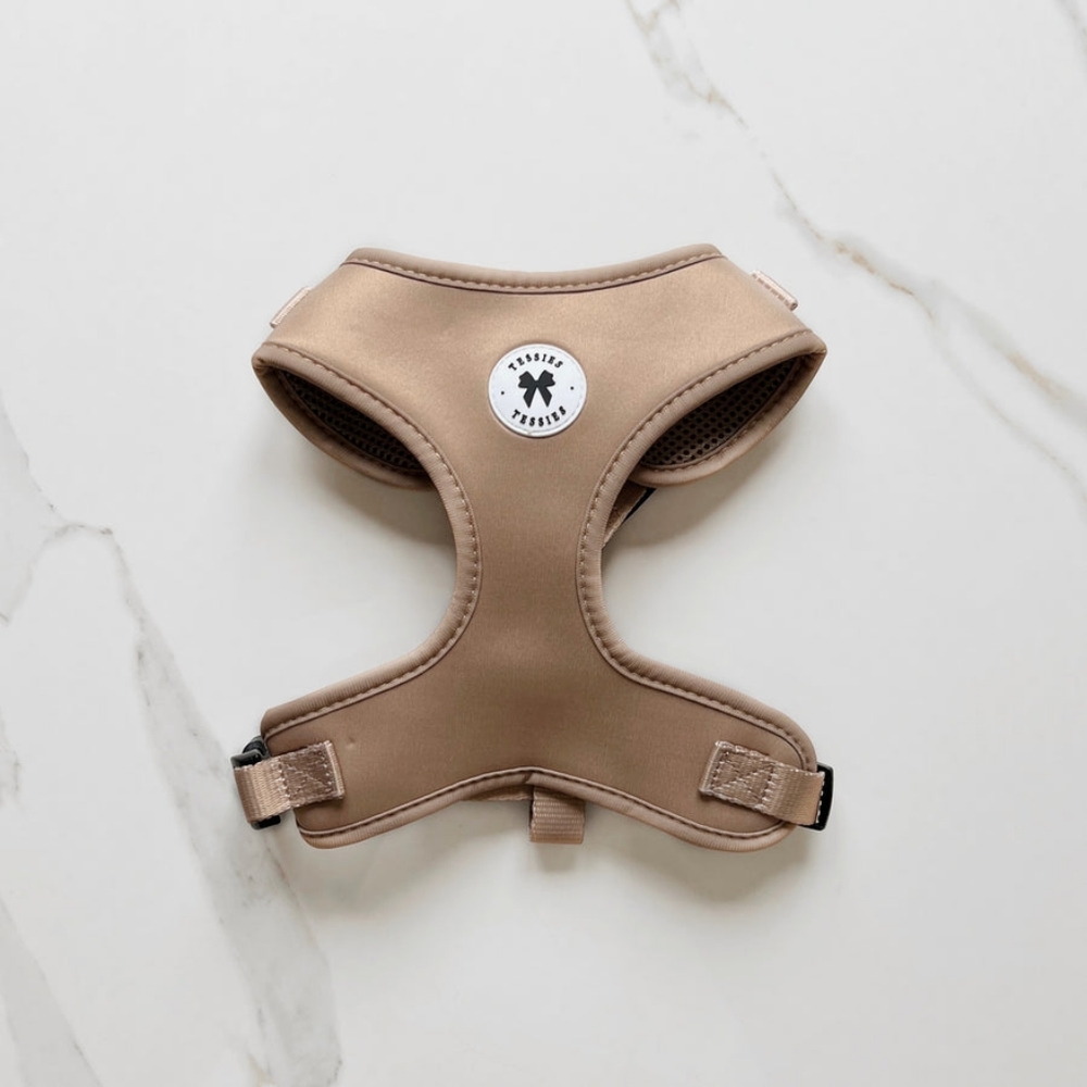 Tessies Timeless Tan Harness